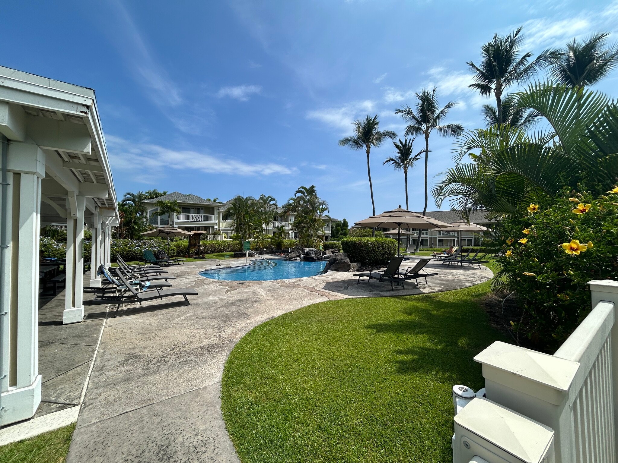 Gated Pool entrance - 75-6009 Alii Dr