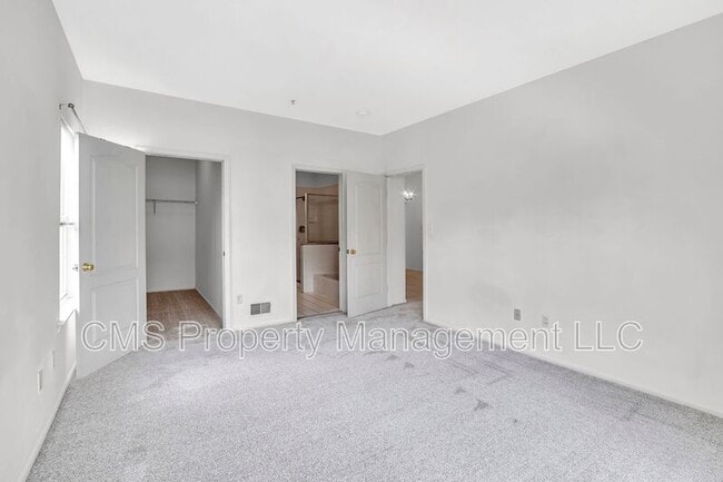 Building Photo - 524 Coppola Dr