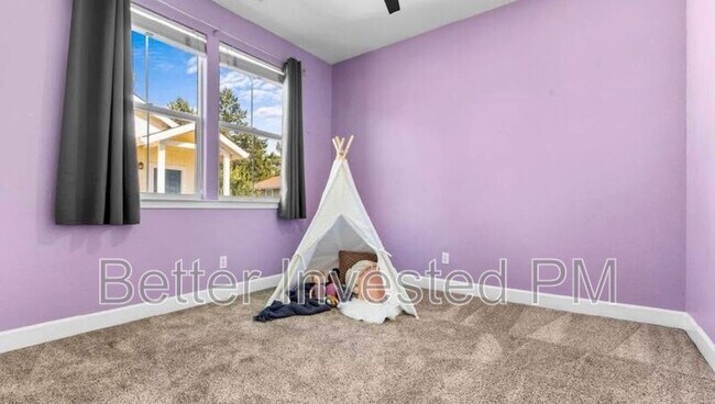 Building Photo - 2455 Prairie Ln