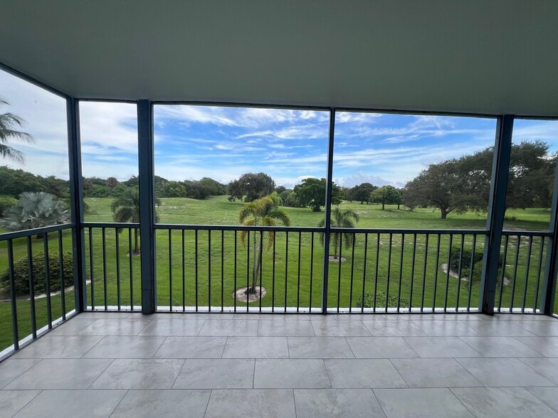 Building Photo - 6400 NW 2nd Ave