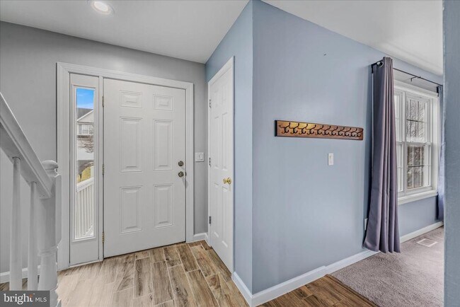 Building Photo - 448 Thayers Gull Dr