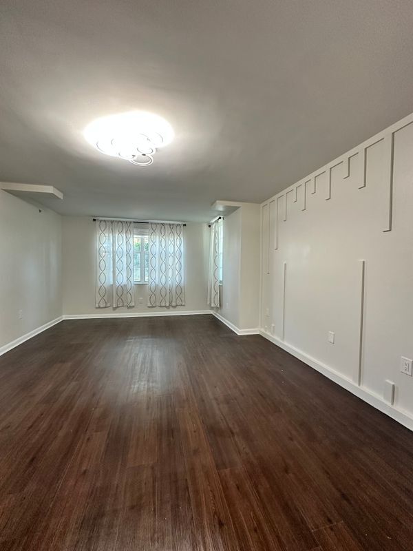 Building Photo - 3143 Clint Moore Rd