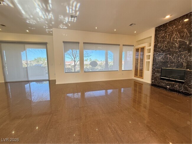 Building Photo - 10284 Sofferto Ave