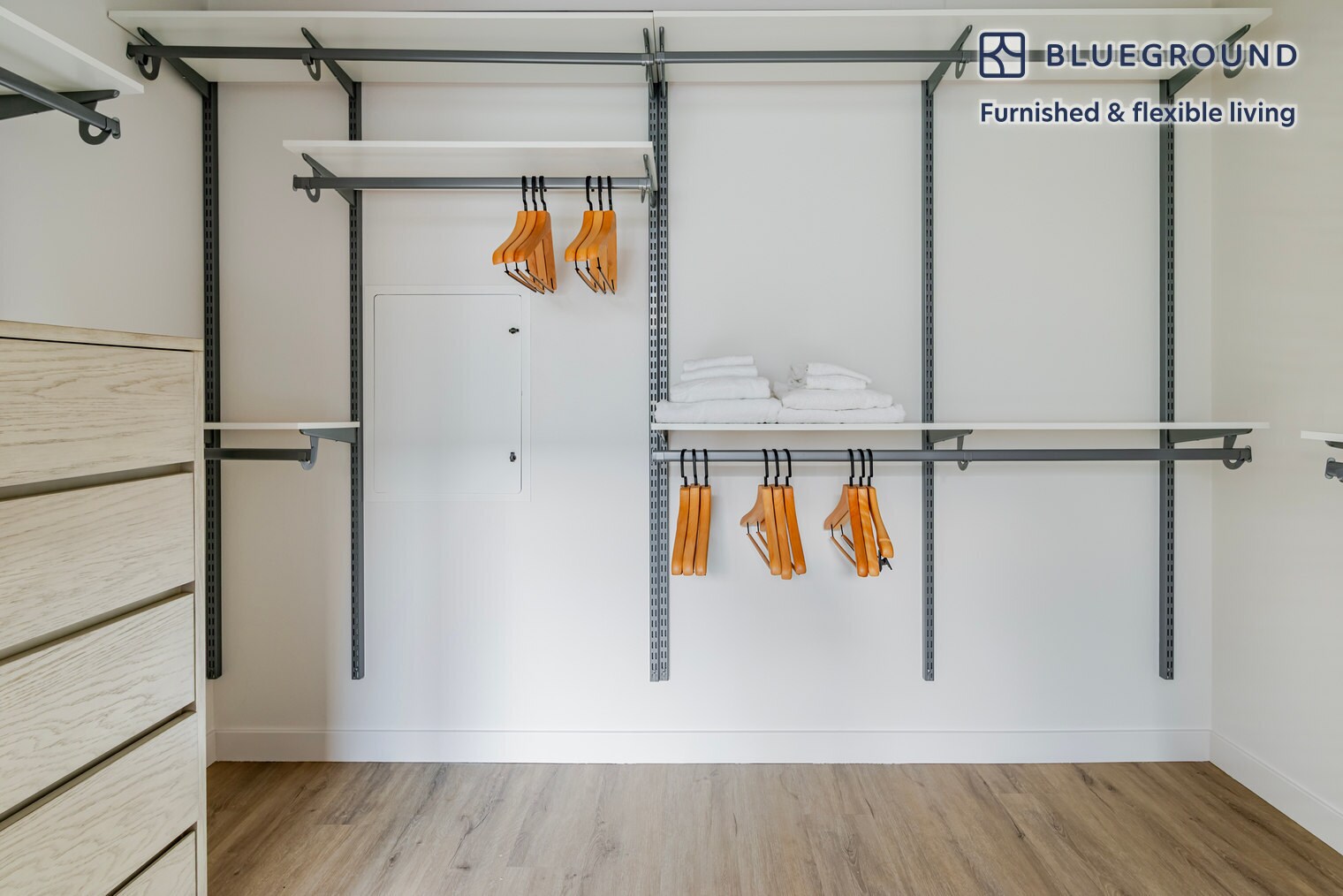 Building Photo - 350 Chastain Pl