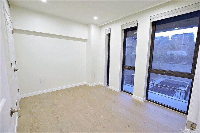 Building Photo - 41-15 44th St