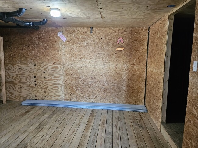 Building Photo - 110 Knight Ct