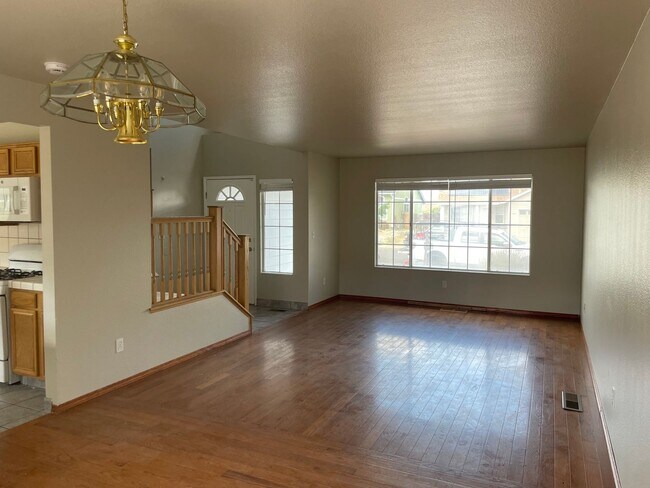 Building Photo - 8024 Moss Creek Dr