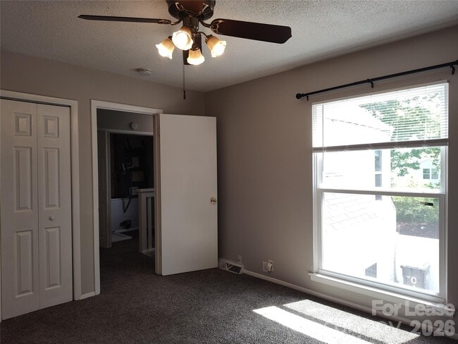 Building Photo - 7001 Stonington Ln