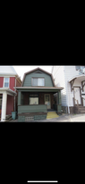 Building Photo - 1418 3rd Ave