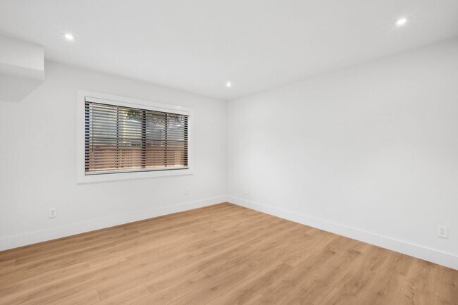 Building Photo - Newly Built Home With Loft in Downtown Palo Alto