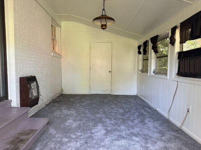 Building Photo - Amazing Ranch Home In Raleigh, Available Now!