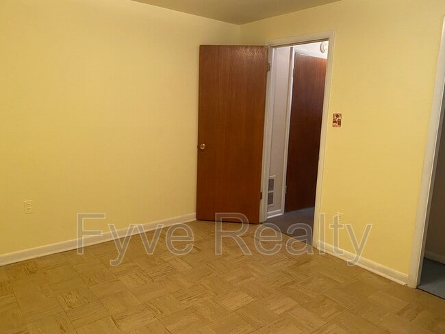 Building Photo - 2125 McKay St