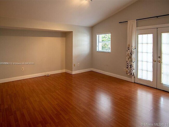 Building Photo - 1843 SW 138th Ave