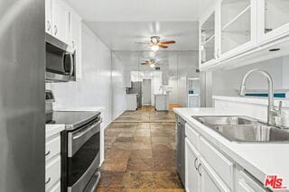 Building Photo - 521 Montana Ave