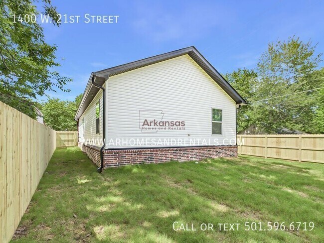Building Photo - 1400 W 21st St