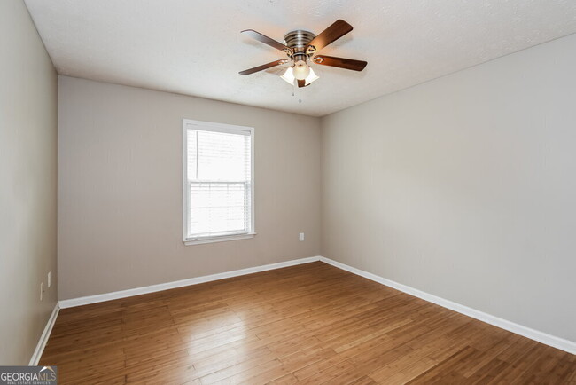 Building Photo - 1117 Eastmill Cove