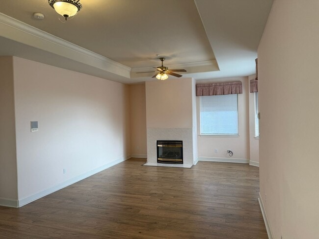 Building Photo - Morgan Hill Foothills Home