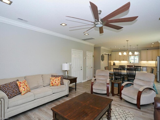 Building Photo - 1849 Steve Ln