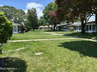 Building Photo - 1174C Clydebank Ct