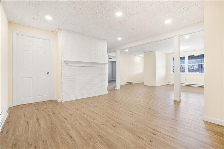 Building Photo - 3421 Pawtucket Ave