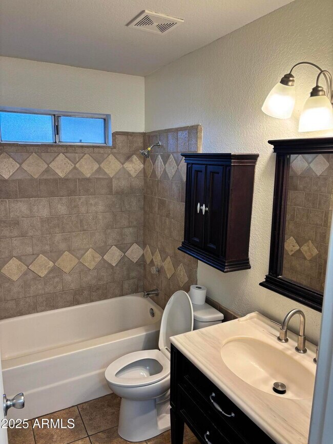 Building Photo - 8735 W Hazelwood St