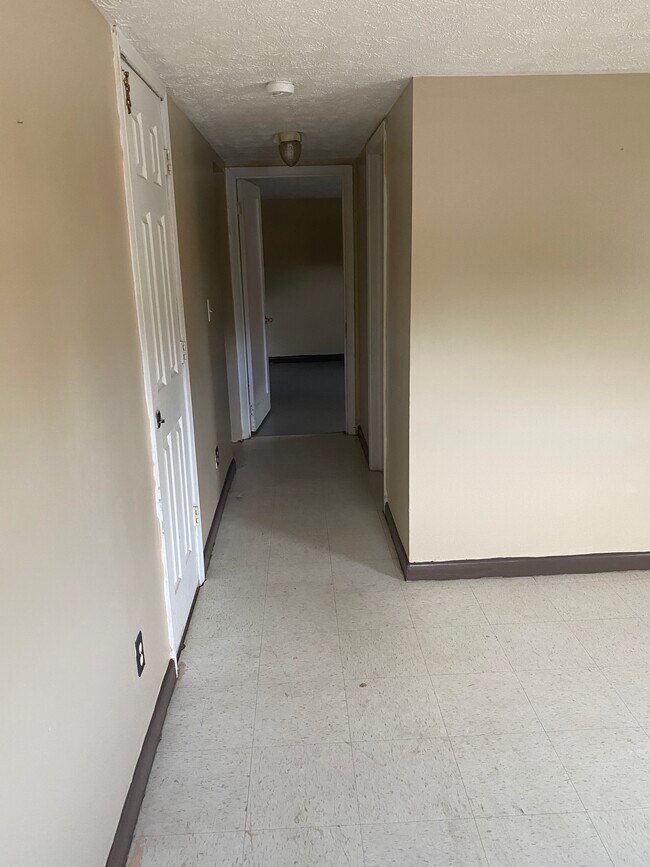 405-w-main-st-405-w-main-st-grayson-ky-41143-apartment-finder