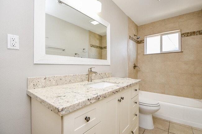 Building Photo - 5715 Ettrick Dr