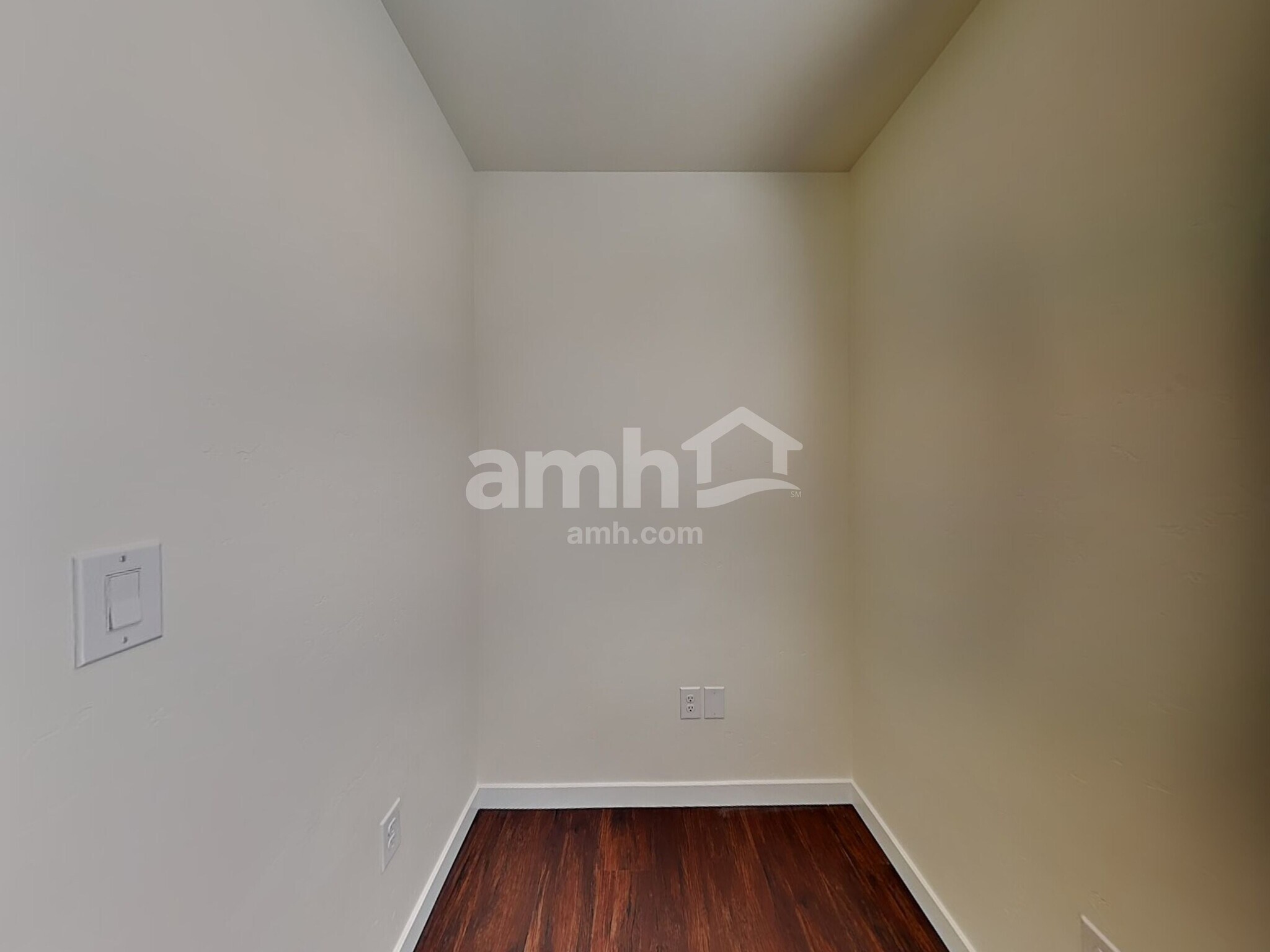 Building Photo - 9380 W Shumard St