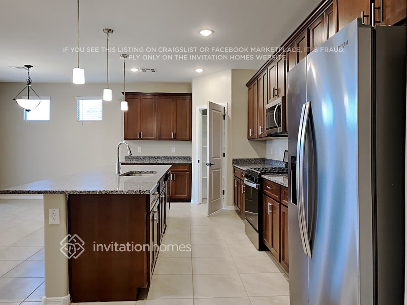 Building Photo - 9631 E Ripple Dr