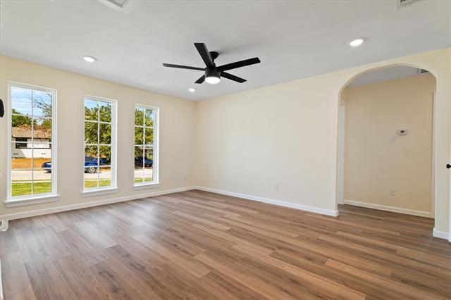 Building Photo - 8734 Westfield Dr
