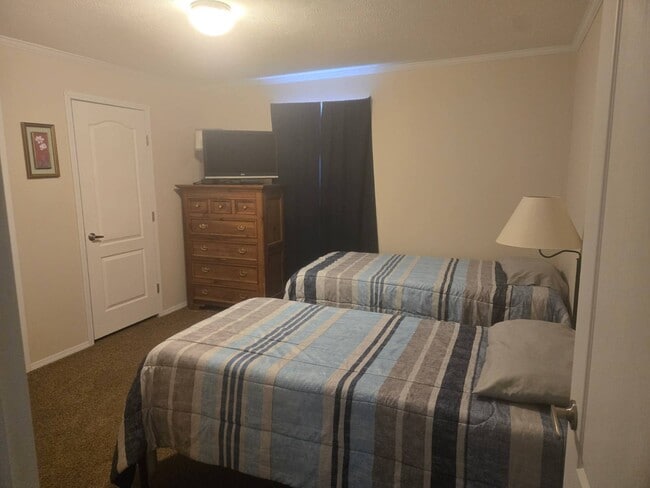 Building Photo - 1301 OH-523