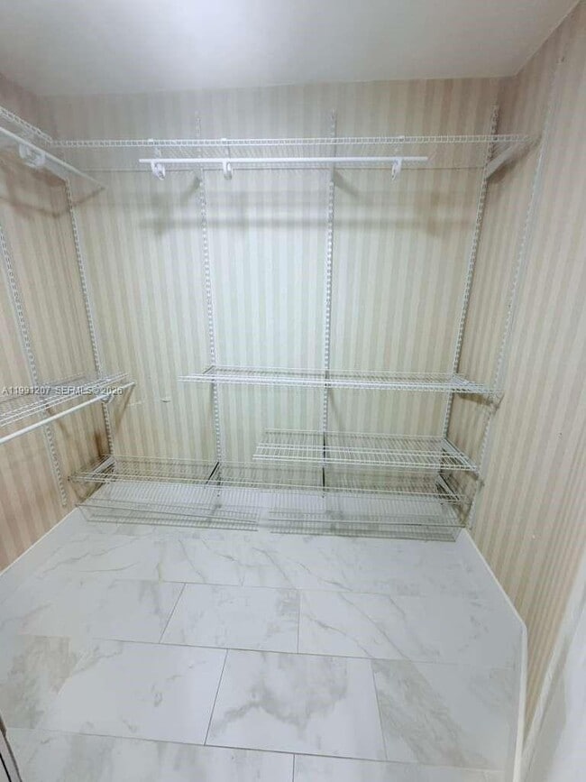 Building Photo - 8517 NW 9th Pl