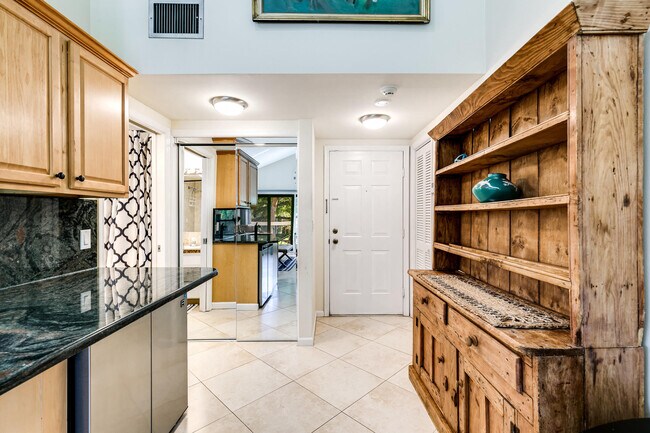 Building Photo - 11863 Wimbledon Cir