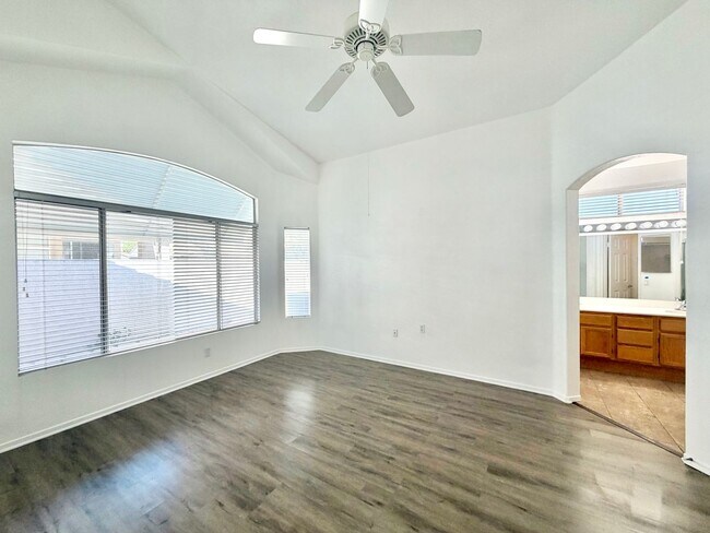 Building Photo - Beautiful 55+ Community 2 Bedroom + Den Home with INCLUDED Solar & Premium Amenities