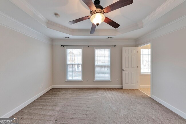 Building Photo - 4822 Seldon Way SE