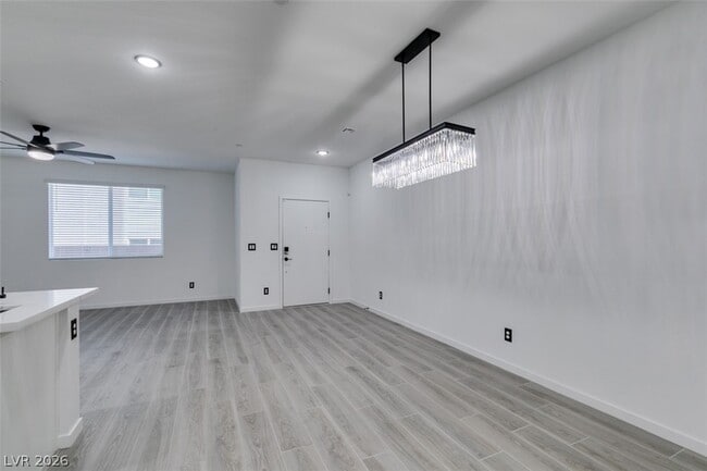 Building Photo - 1540 Maya Xing Ave