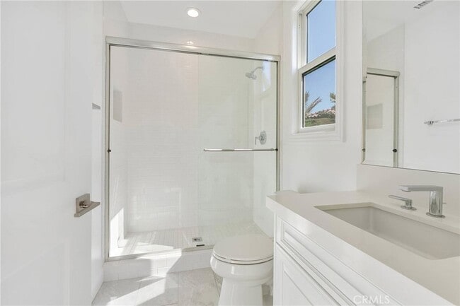 Building Photo - 20448 Liverpool Way