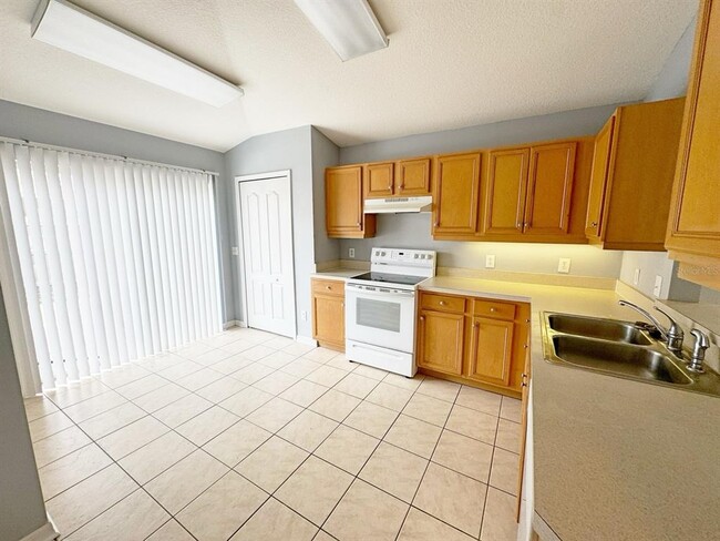 Building Photo - 12719 Adventure Dr