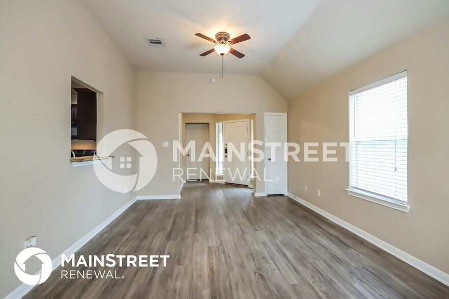 Building Photo - 308 Broken Pine Ct