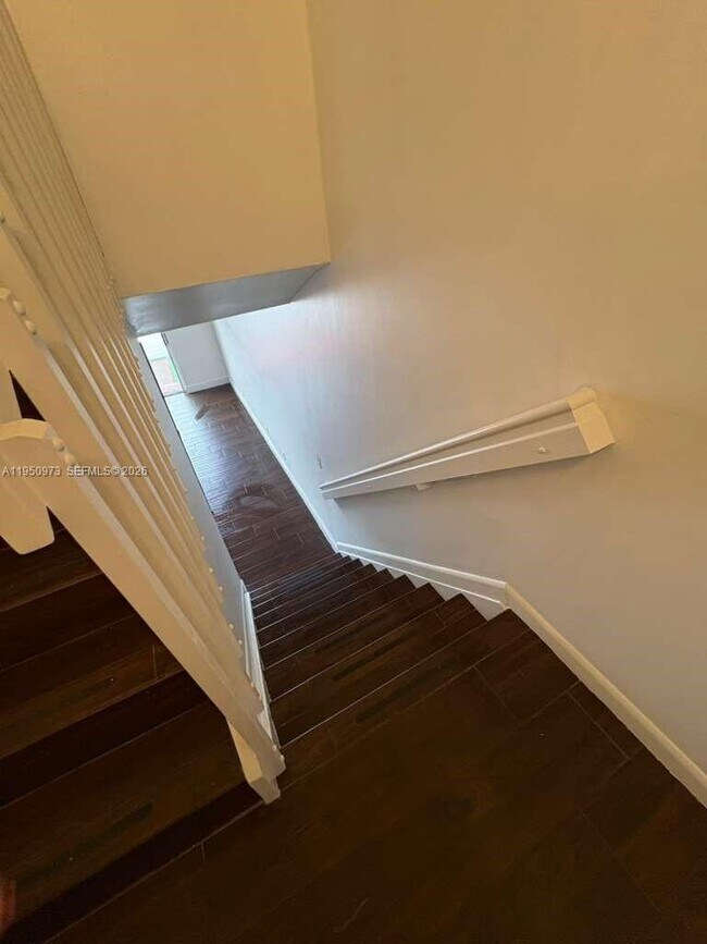 Building Photo - 5305 SW 126th Terrace