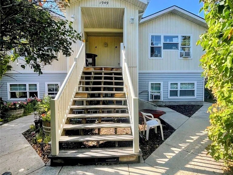 Building Photo - 1949 S 9th St W