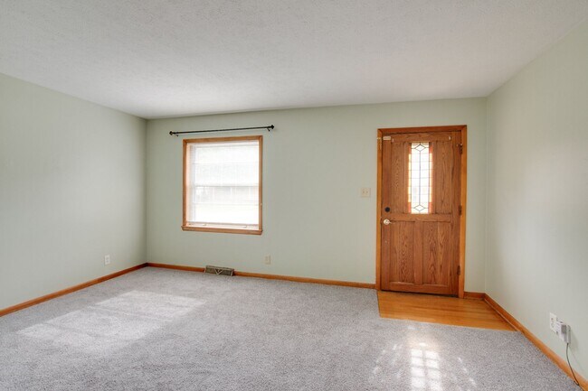Building Photo - 3902 McCally Pl