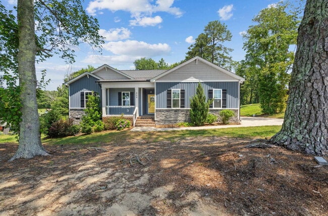 Building Photo - Charming 3-Bedroom Bunn Home with Granite ...