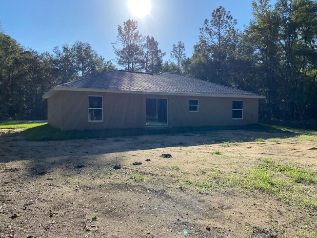 Building Photo - Custom Home - Desirable SW Dunnellon Neighborhood 3/2/2 **Won't Last**Available Soon!