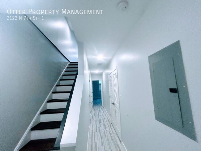 Building Photo - 2122 N 7th St