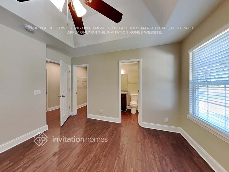 Building Photo - 204 Tarrington Dr