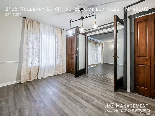 Building Photo - 2426 Mulberry Square