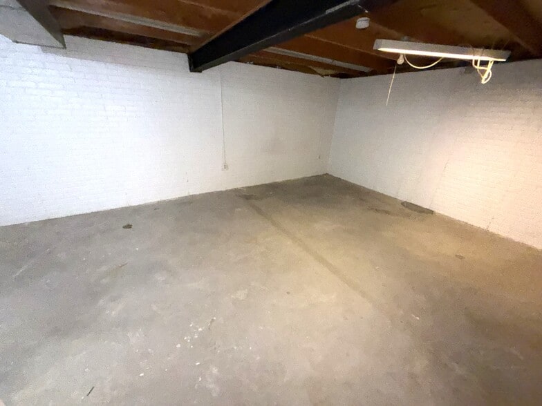 large storage or exercise room - 1403 Emerald Dr