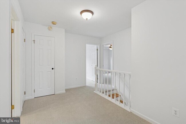Building Photo - 235 Copper Beech Dr
