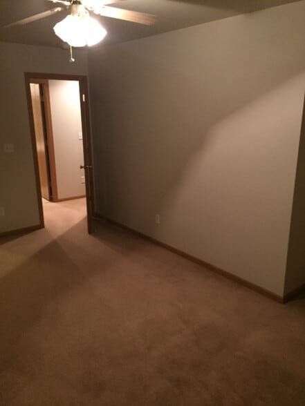 Building Photo - 1250 Rockridge Ln